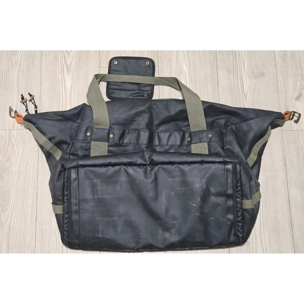 Hex X Roark Revival Duffle Luggage Bag DT8919 Large RARE Black